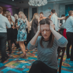 Quand les maux de tête, nausées et vertiges jouent les trouble-fêtes